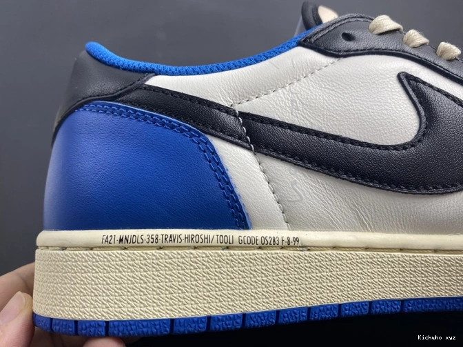 Retro Low Air DM7866-140 x Fragment Travis Design x Scott Jordan 1 0705